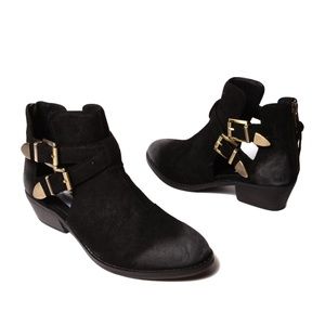Steve Madden Cinch Suede Ankle Booties
